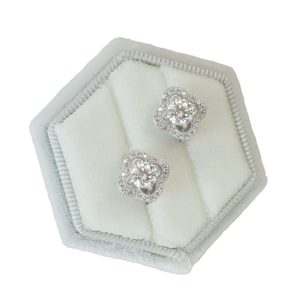 【BIOAM 佰歐安】0.5克拉莫桑鑽小幸運四葉草耳環(好運節/莫桑鑽耳環/八心八箭/好運節)