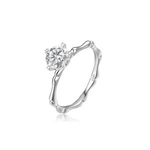 【BIOAM 佰歐安】0.5克拉知竹常樂莫桑鑽純銀18K開口戒一入(好運節/過爐款/莫桑鑽耳環/八心八箭)