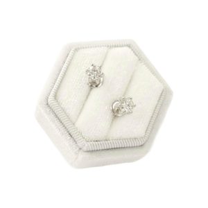 【BIOAM 佰歐安】0.5克拉莫桑鑽耳環後鎖六爪皇冠純銀鍍18K白金(好運節/過爐款/莫桑鑽耳環)