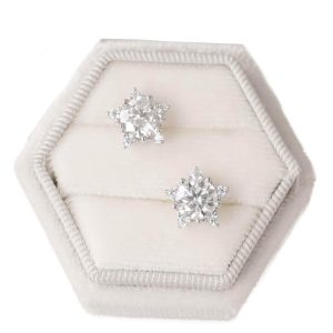 【BIOAM 佰歐安】一克拉莫桑鑽耳環璀璨星芒純銀鍍18K白金(過爐款/睡覺免摘莫桑鑽耳環/八心八箭/好運節)